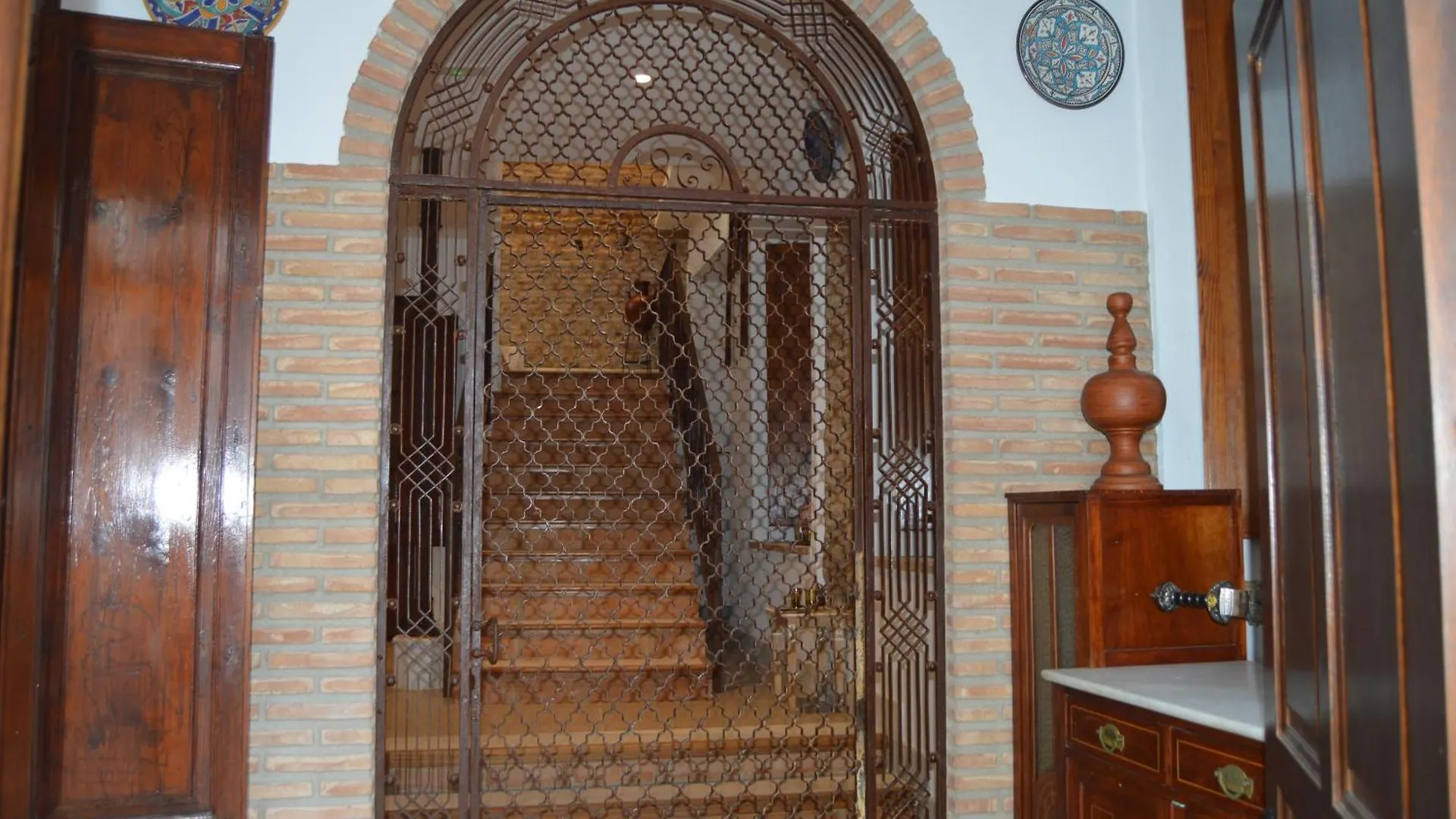 Plazuela Arco El Portillo Cordoba Apartment