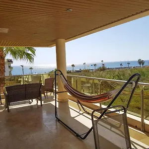 https://marina-del-castillo-manilva-29692.1costadelsol.com